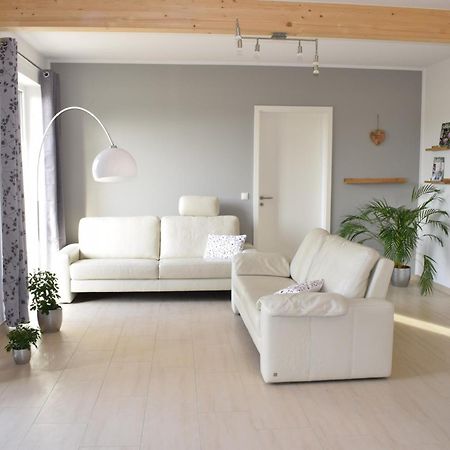 Ferienwohnung Wilhelmshof ซินซิก ภายนอก รูปภาพ